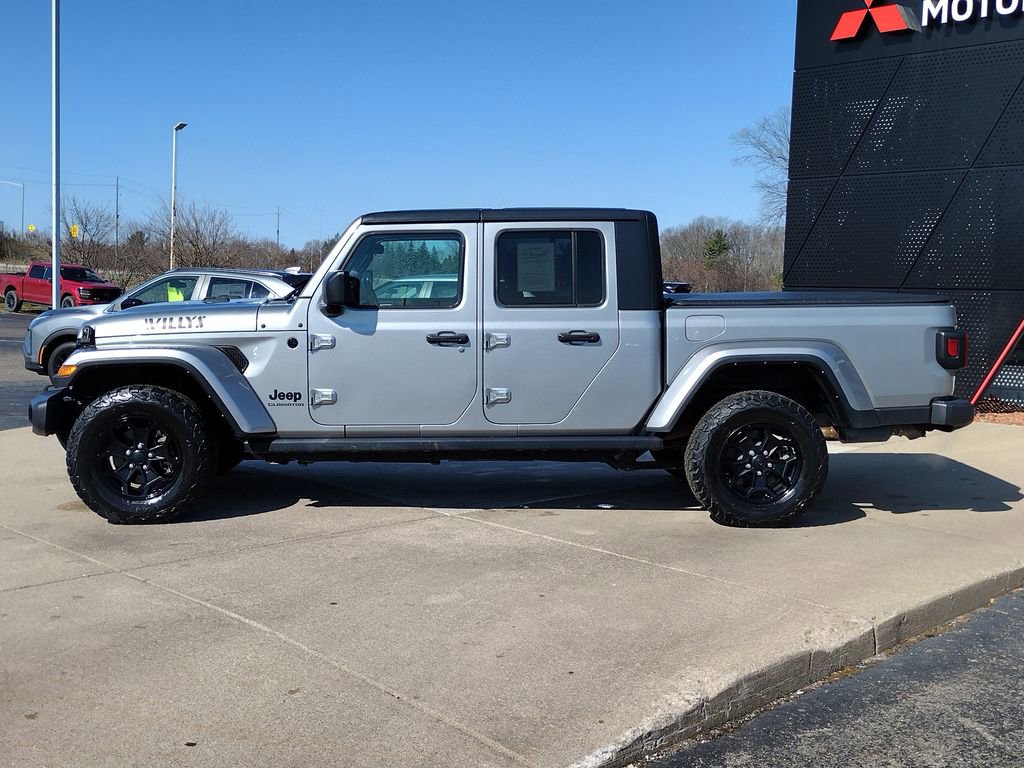 Used 2021 Jeep Gladiator Willys image 21