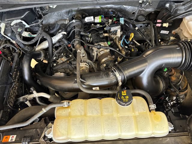 Used 2020 Ford F150 XL w/ Equipment Group 101A Mid AWD/4WD image 18