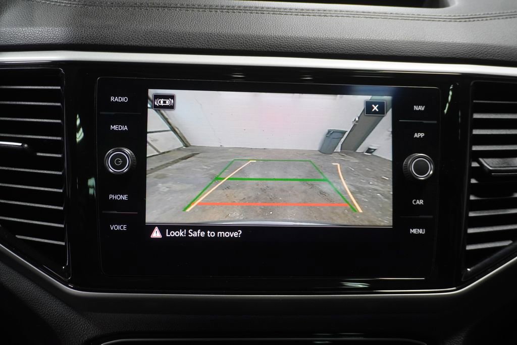 Used 2021 Volkswagen Atlas SEL Premium image 20