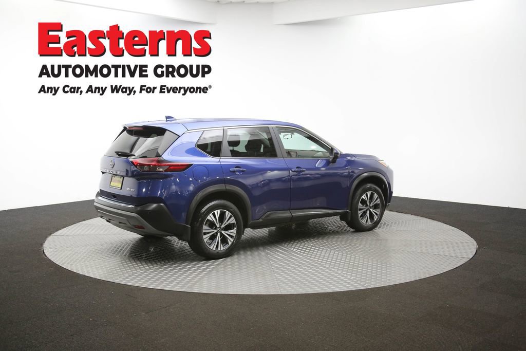Used 2022 Nissan Rogue SV image 40