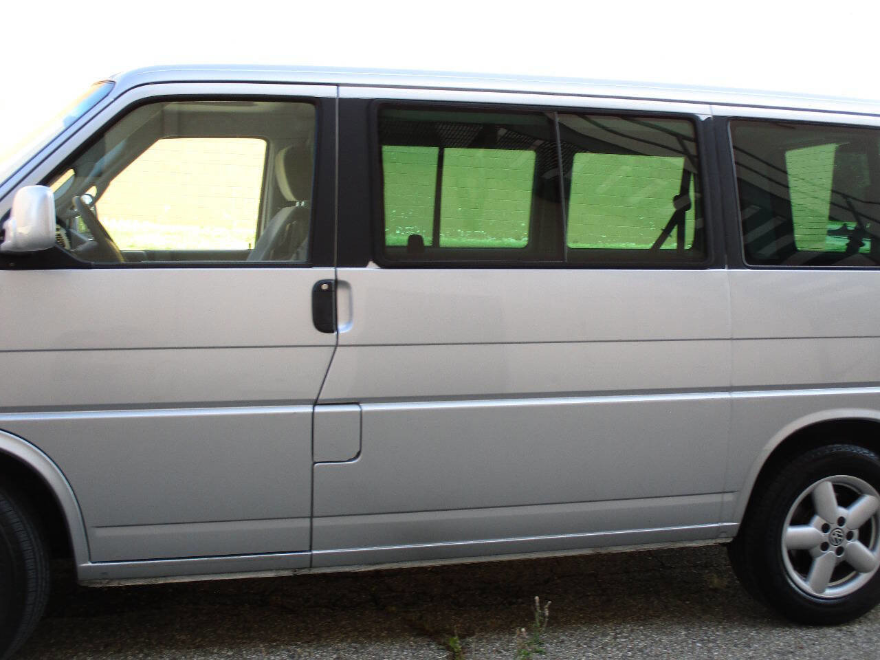 Used 2002 Volkswagen Eurovan GLS image 62