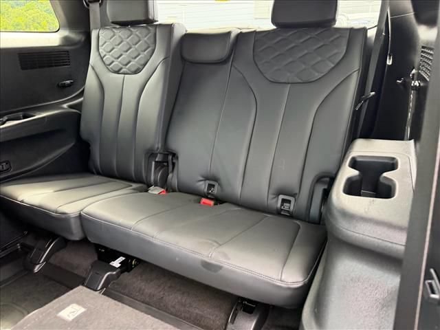Used 2022 Hyundai Palisade Calligraphy w/ Winter Package AWD/4WD image 12