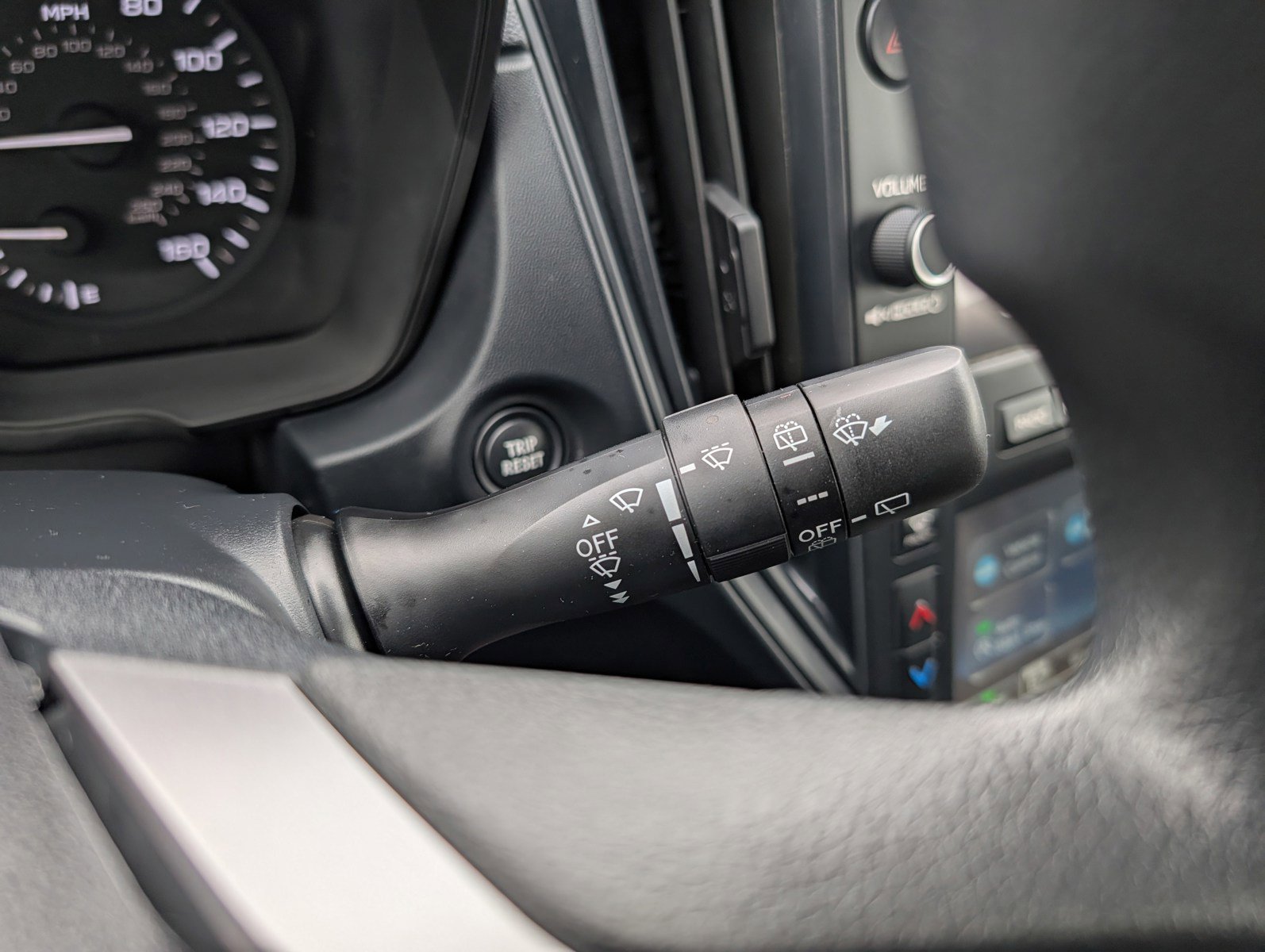 Used 2025 Subaru Impreza 2.0i image 30