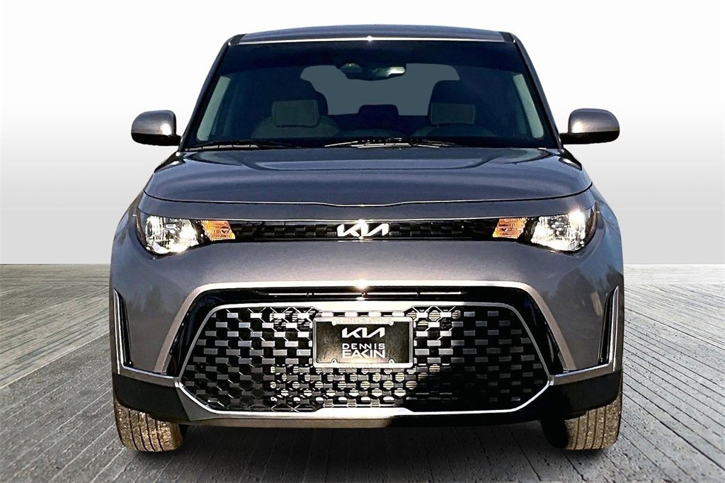 Certified 2025 Kia Soul EX image 3