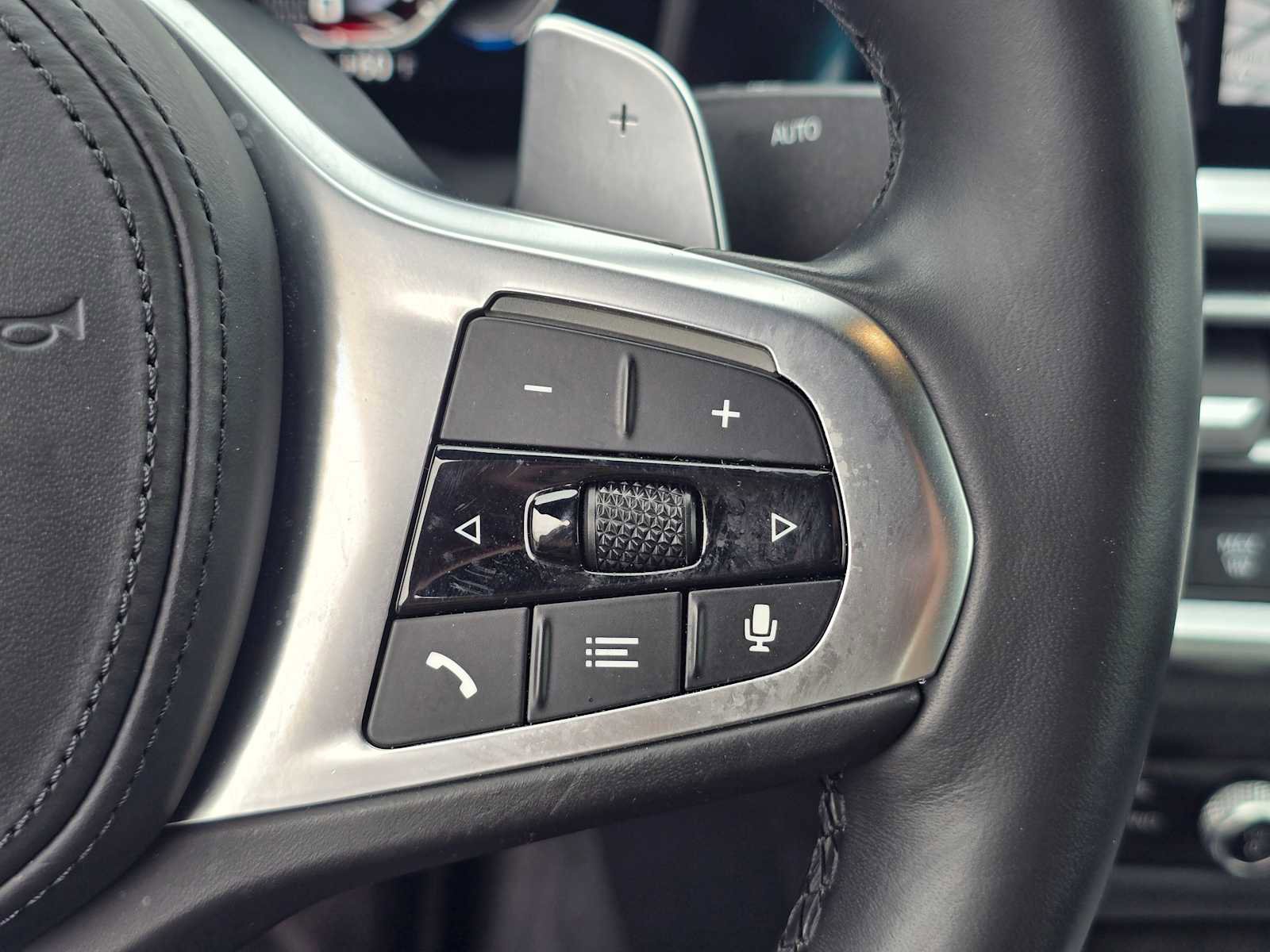 Used 2023 BMW 440i xDrive Convertible w/ Premium Package image 30