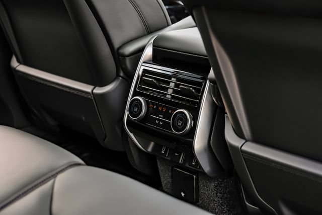 New 2026 Land Rover Range Rover SE AWD/4WD image 49