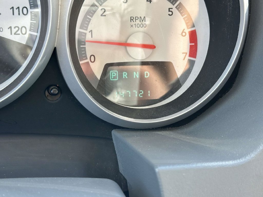 Used 2008 Dodge Grand Caravan SXT FWD image 21