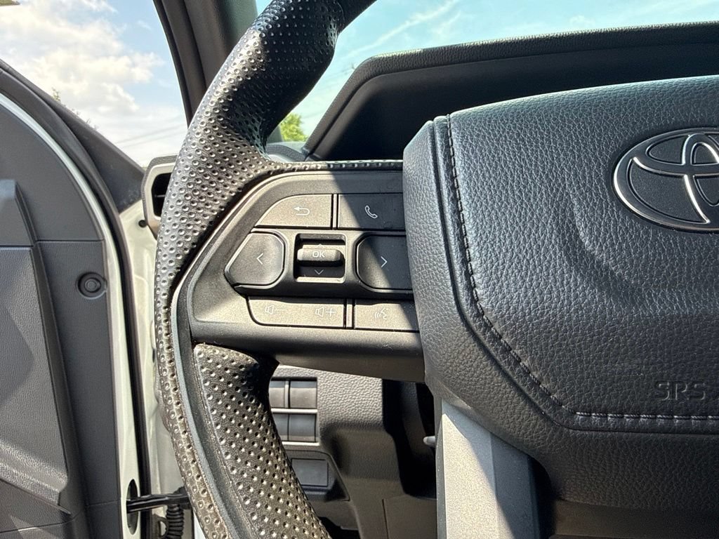 Used 2025 Toyota Tacoma SR w/ SR Upgrade Package RWD image 10