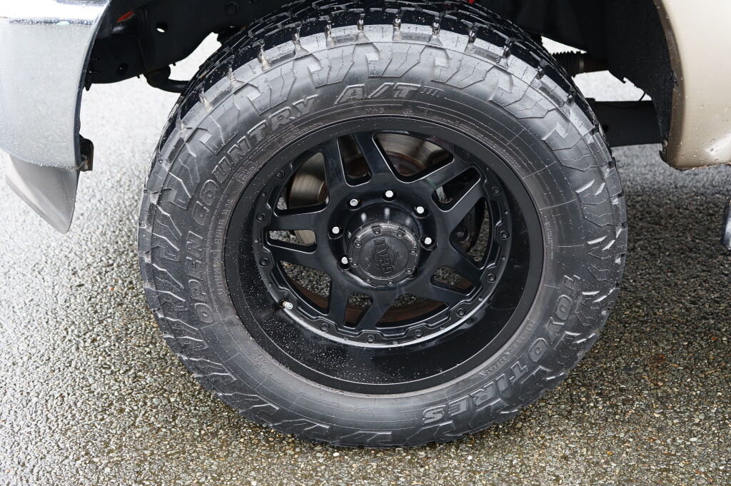 Used 2011 Ford F350 Lariat w/ Lariat Ultimate Pkg image 9