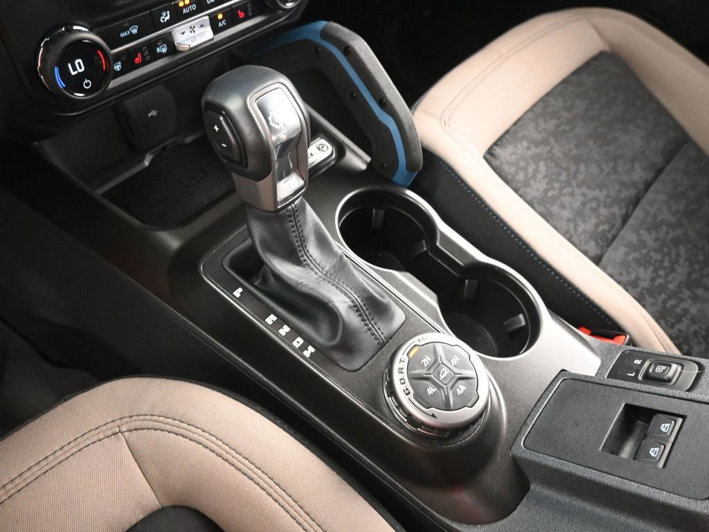 Used 2023 Ford Bronco Wildtrak AWD/4WD image 28