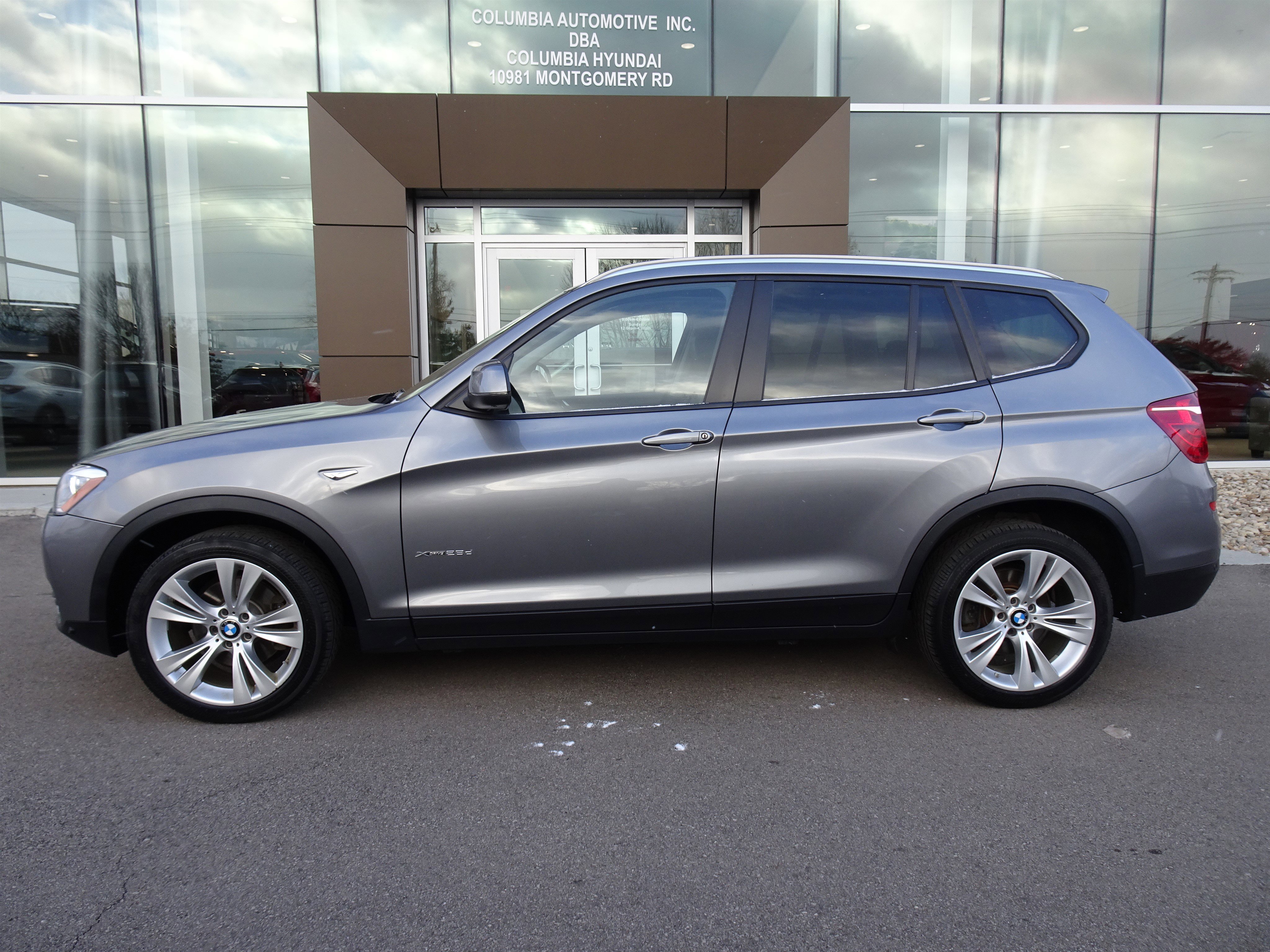 Used 2016 BMW X3 xDrive28d image 2