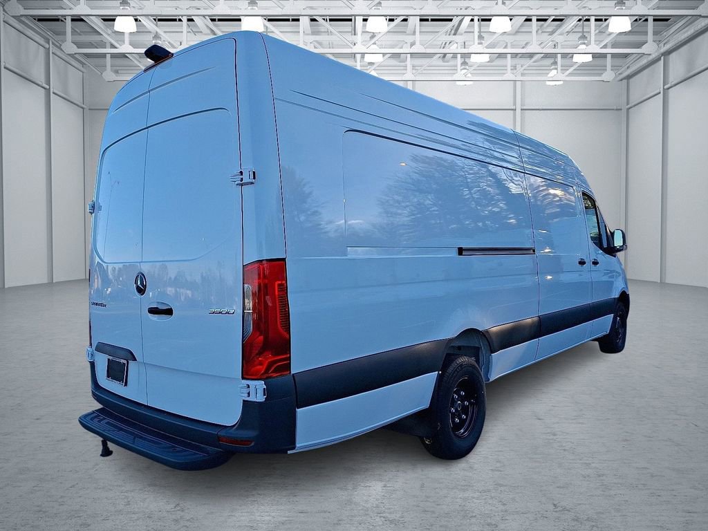 New 2025 Mercedes-Benz Sprinter 3500 image 3