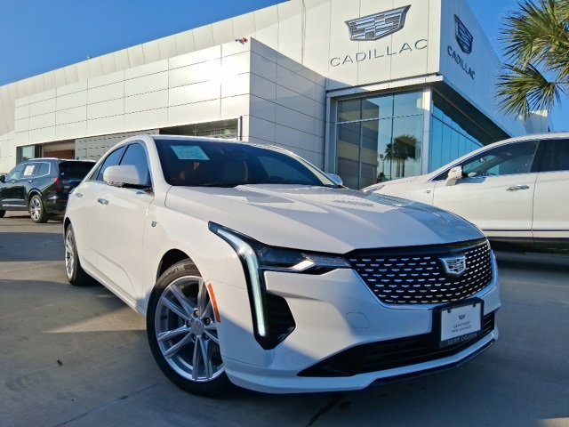 Used 2024 Cadillac CT4 Luxury image 1