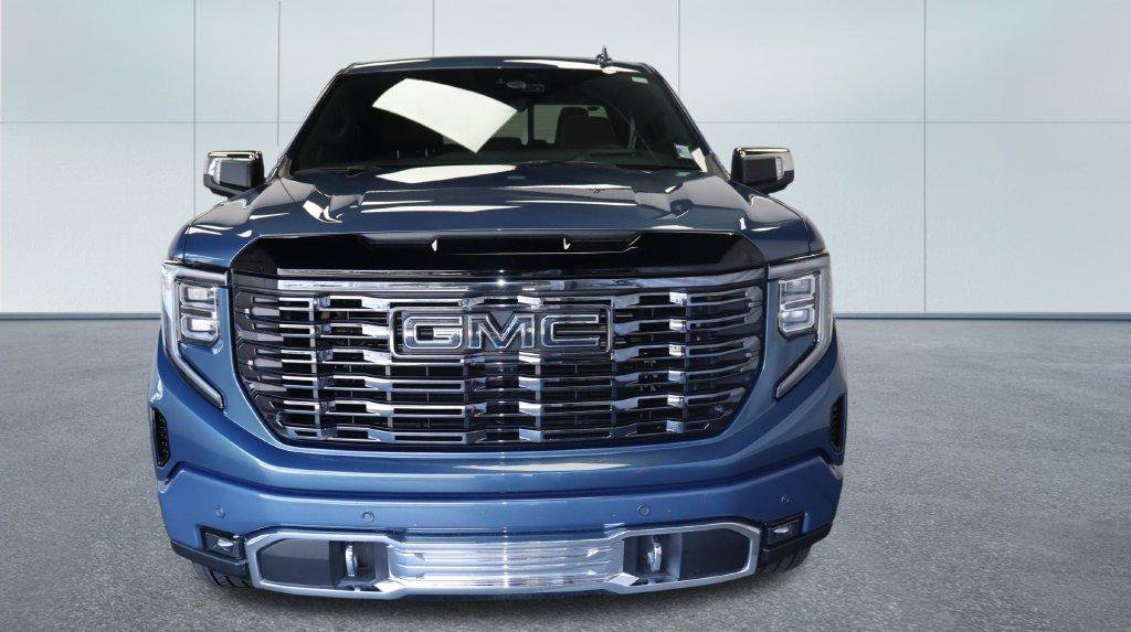 Used 2025 GMC Sierra 1500 Denali Ultimate AWD/4WD image 11