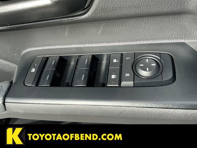 Certified 2025 Toyota Tacoma SR5 image 30