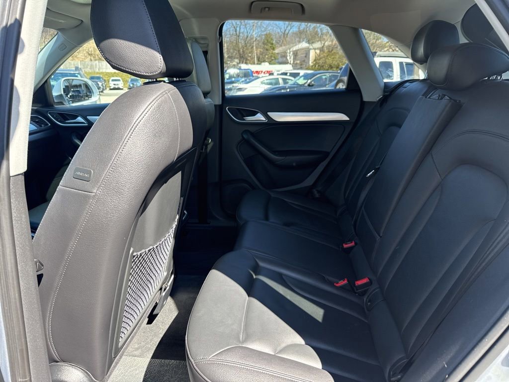 Used 2016 Audi Q3 2.0T Premium Plus image 24