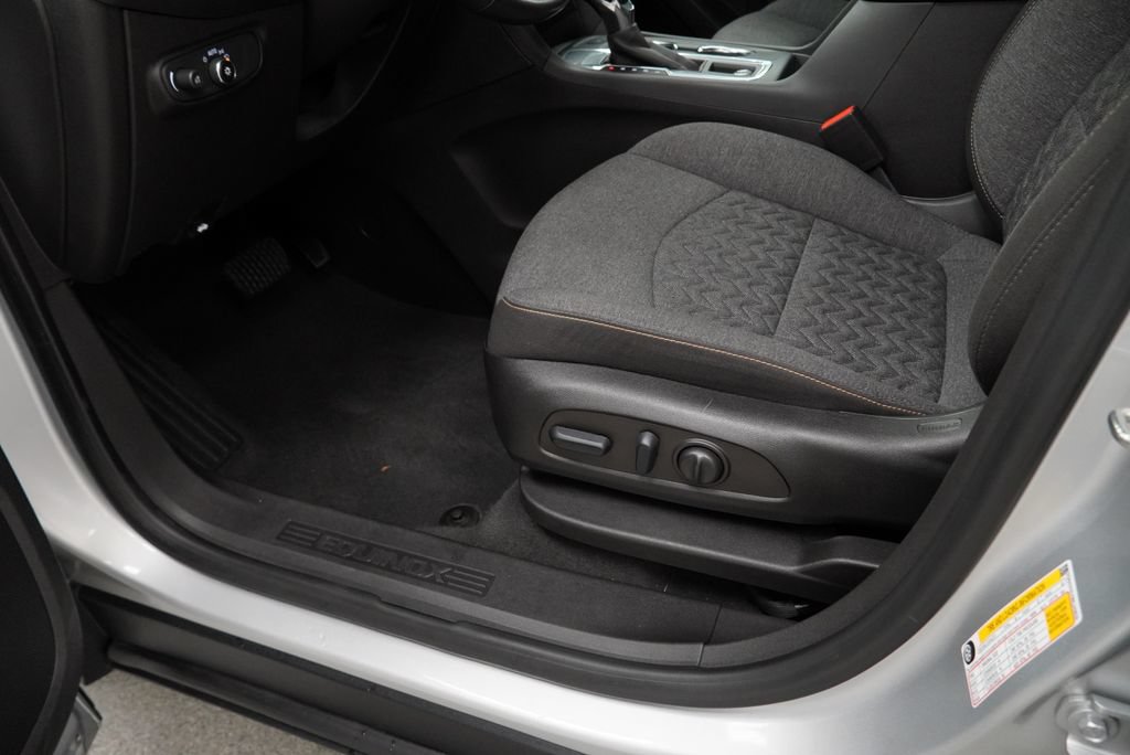 Used 2022 Chevrolet Equinox LT FWD image 41