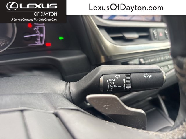 Used 2019 Lexus ES 300h image 21