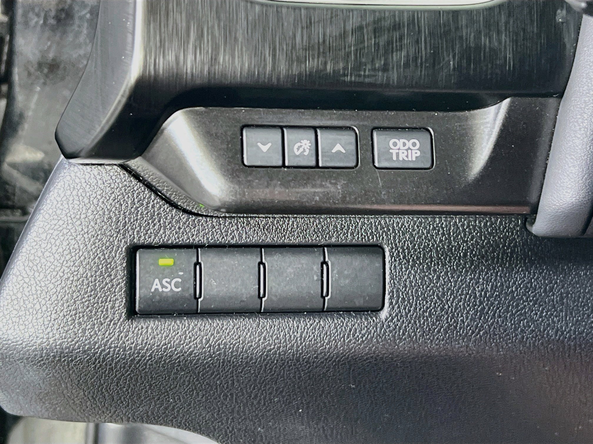 Used 2019 Lexus UX 200 F Sport w/ F Sport Premium Package FWD image 10