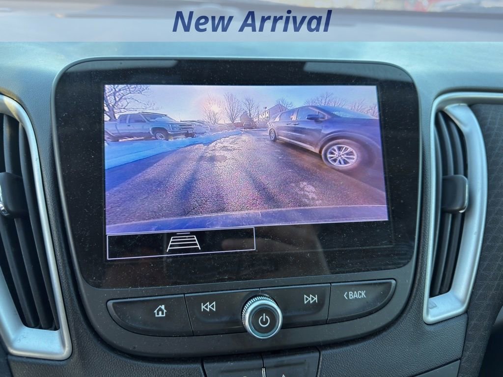 Used 2024 Chevrolet Malibu LT image 10