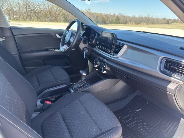 Used 2023 Kia Rio LX image 14