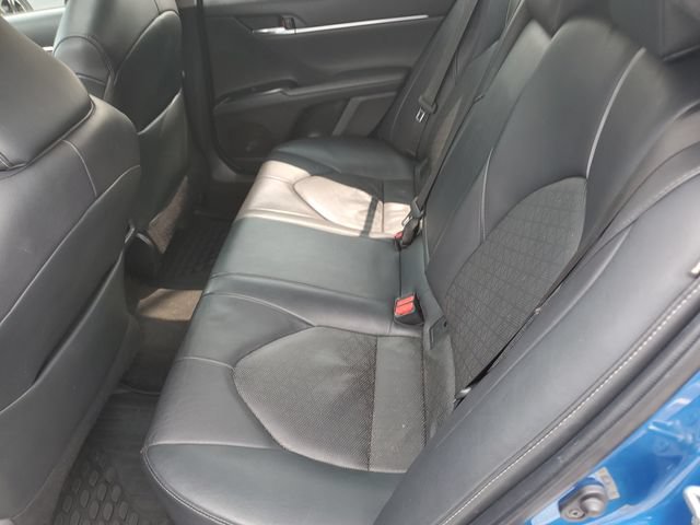 Used 2019 Toyota Camry XSE w/ Navigation Package FWD image 12