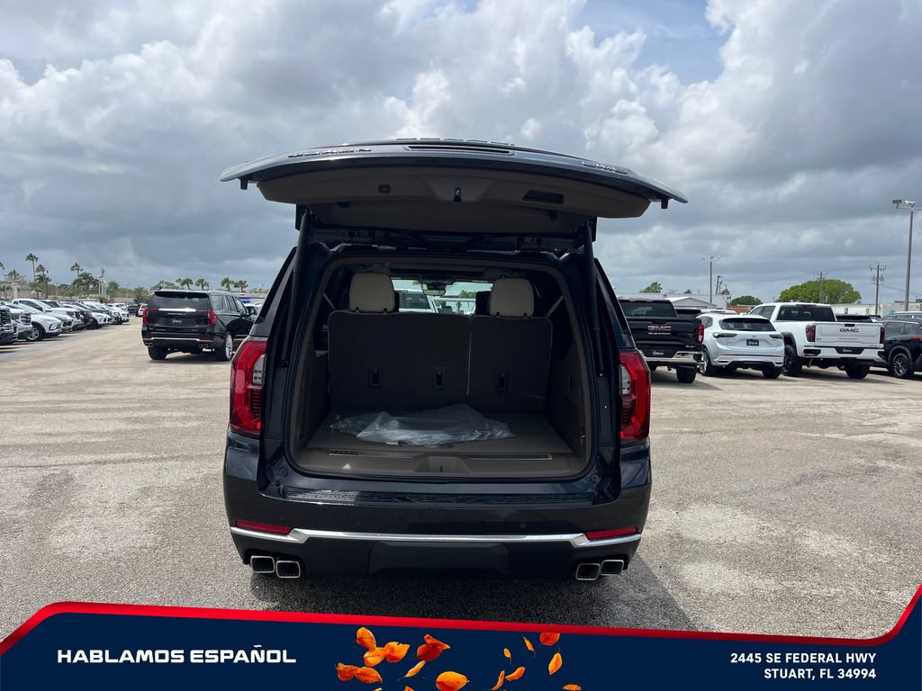 New 2026 GMC Yukon XL Denali w/ Denali Reserve Package AWD/4WD image 17