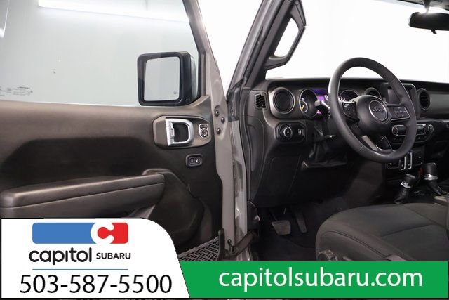 Used 2023 Jeep Wrangler Sport S image 8