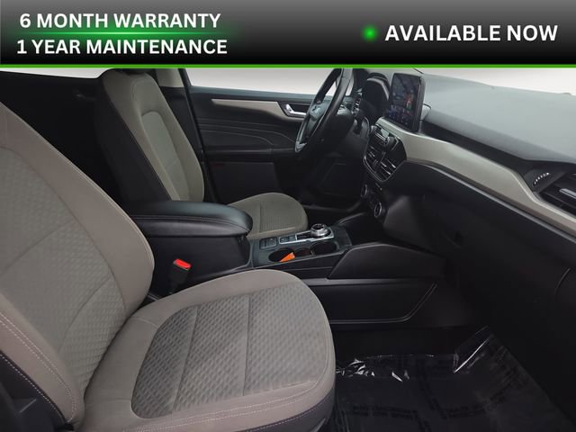 Used 2021 Ford Escape SE w/ SE Sport Appearance Package image 15