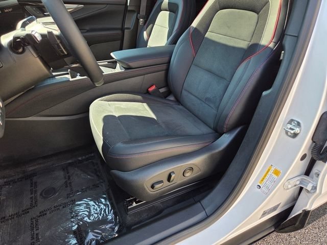 Used 2025 Chevrolet Blazer EV RS AWD/4WD image 8