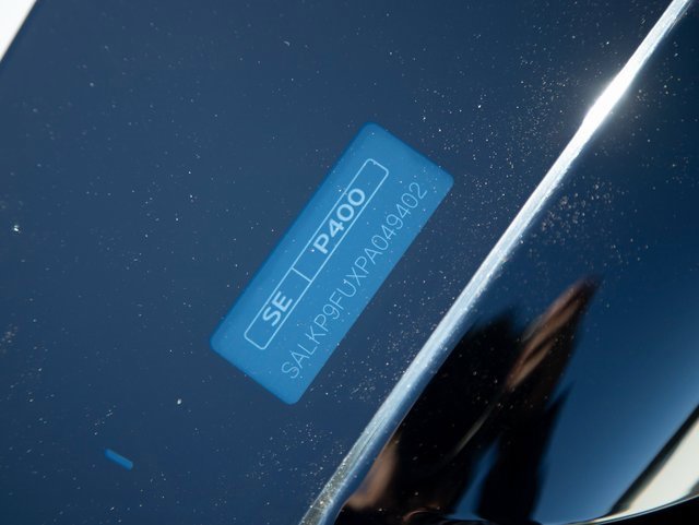 Used 2023 Land Rover Range Rover SE image 32