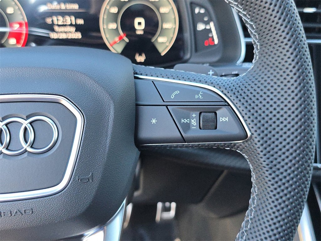 New 2026 Audi SQ7 Premium Plus image 22