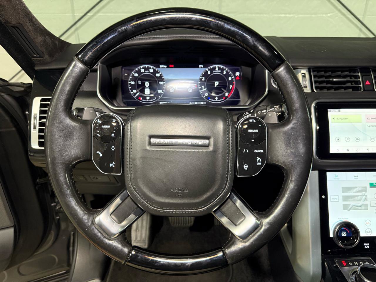 Used 2019 Land Rover Range Rover HSE AWD/4WD image 13