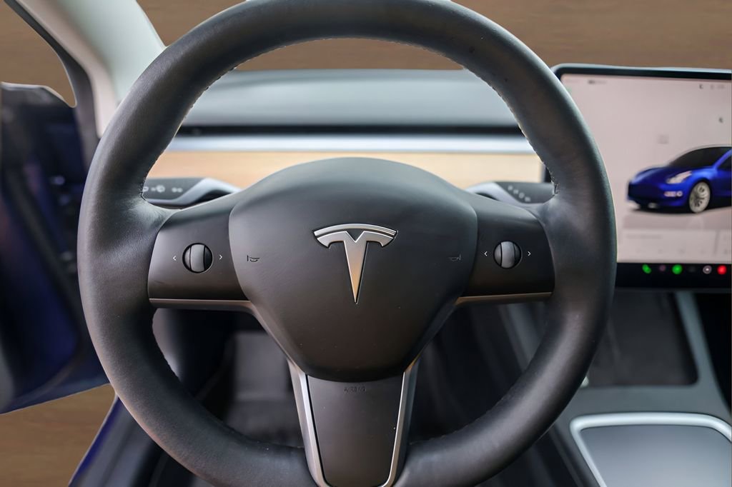 Used 2022 Tesla Model 3 Long Range image 12
