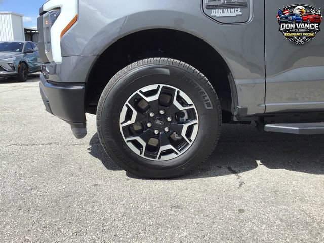 Used 2023 Ford F150 Lightning Pro AWD/4WD image 26