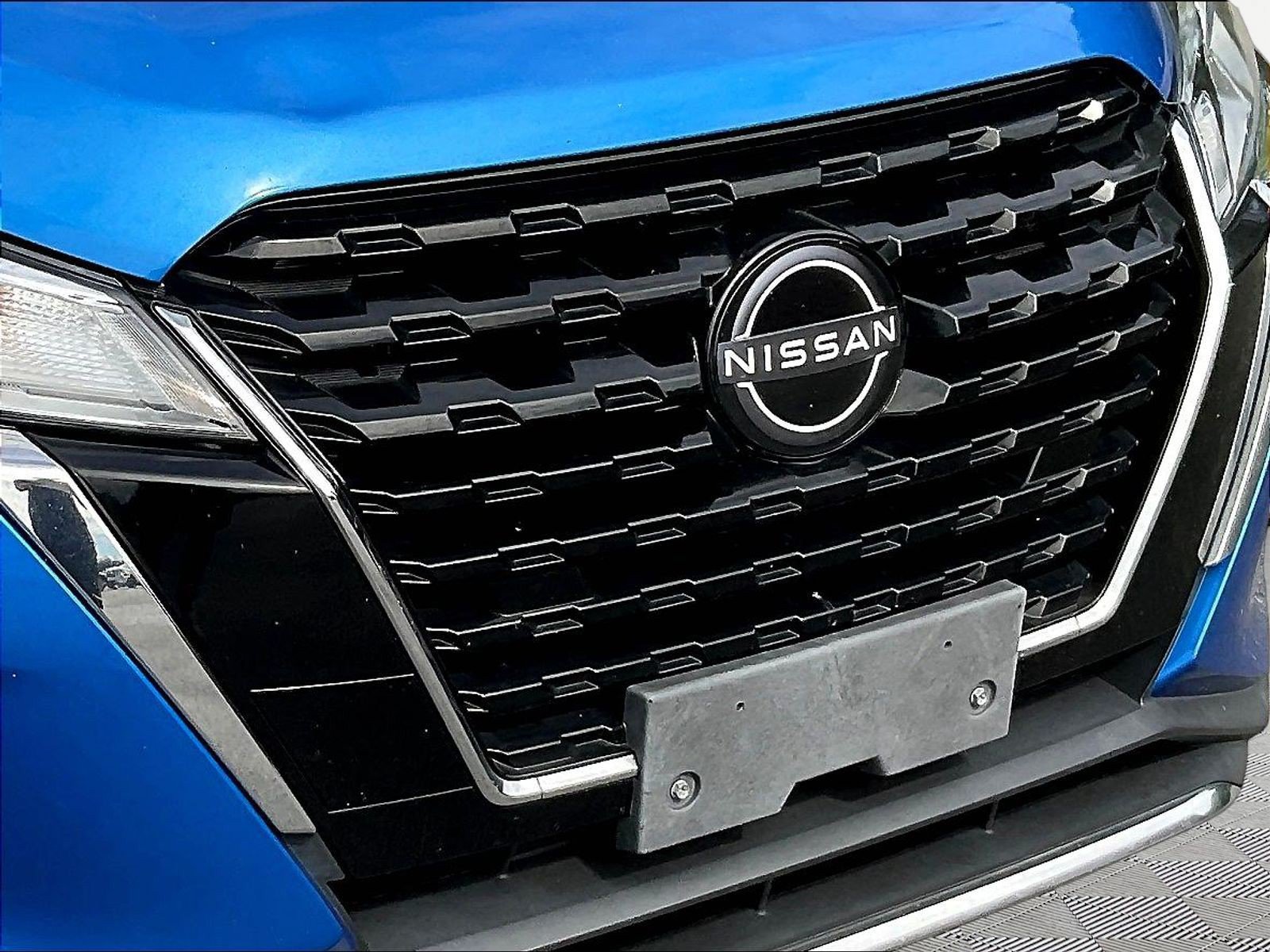 Used 2023 Nissan Kicks SV FWD image 31