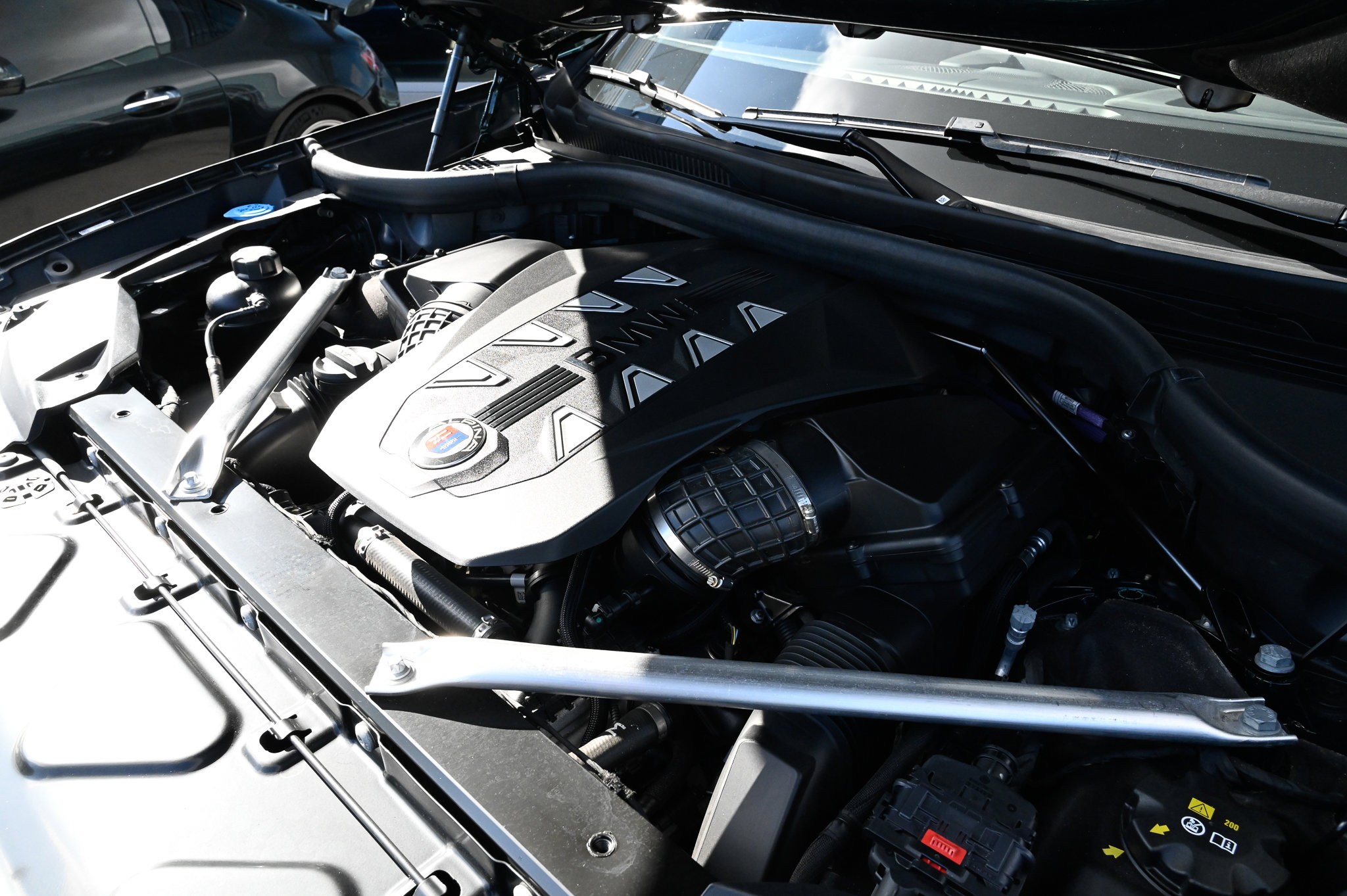 Used 2024 BMW ALPINA XB7 image 65