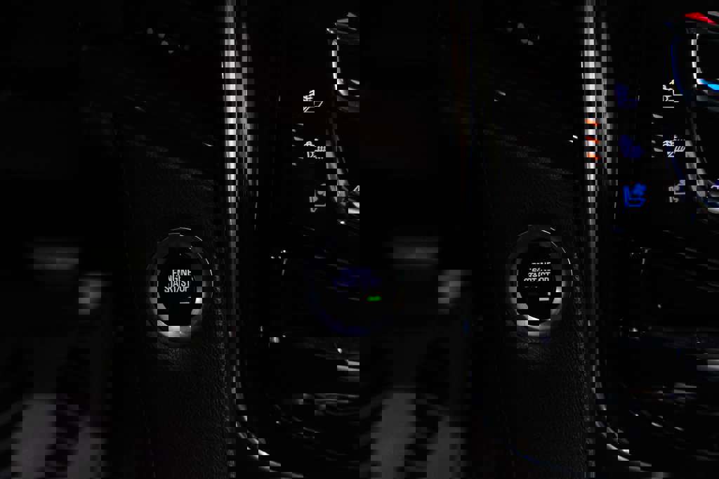 Used 2017 Cadillac Escalade ESV Premium Luxury image 32