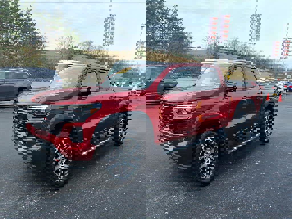 Certified 2024 Chevrolet Colorado Z71 w/ Z71 Convenience Package 2 image 3