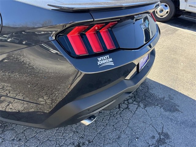 Certified 2024 Ford Mustang GT Premium image 11