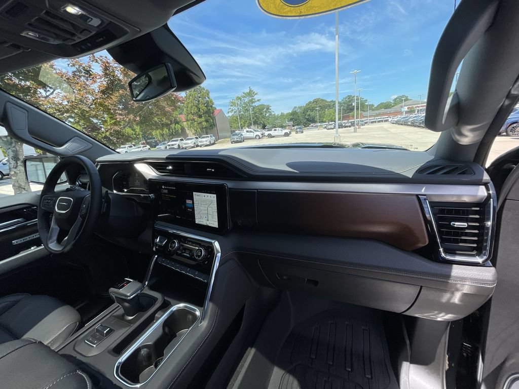 Certified 2025 GMC Sierra 1500 Denali AWD/4WD image 29