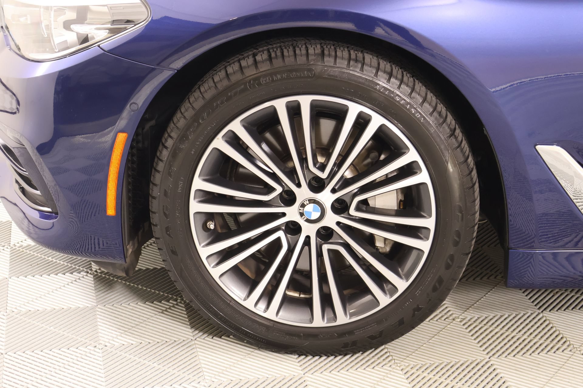 Used 2020 BMW 530i xDrive w/ Premium Package AWD/4WD image 20