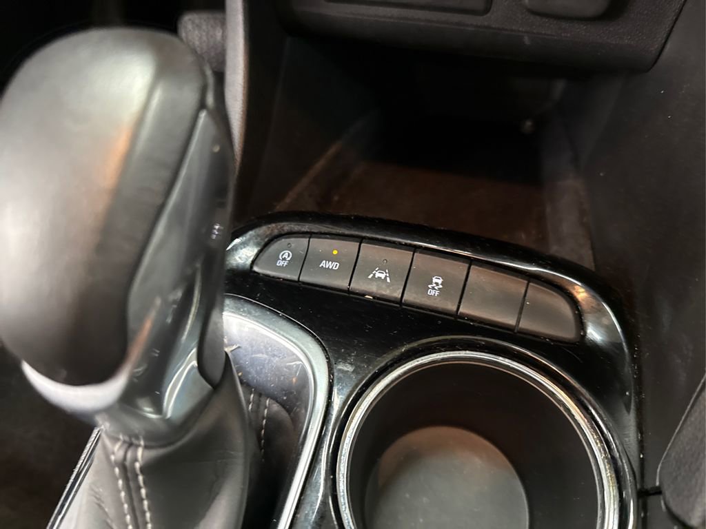 Used 2023 Buick Encore GX Select image 33