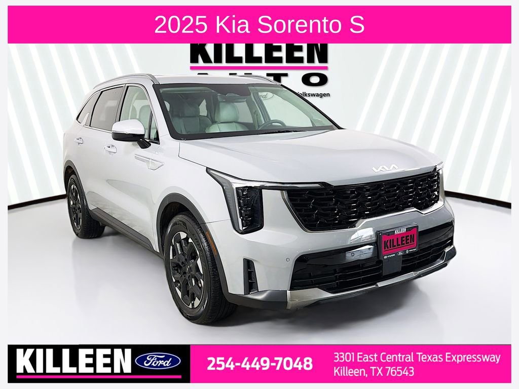 Used 2025 Kia Sorento S