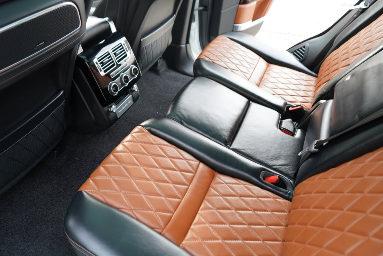 Used 2017 Land Rover Range Rover SV Autobiography Dynamic image 42