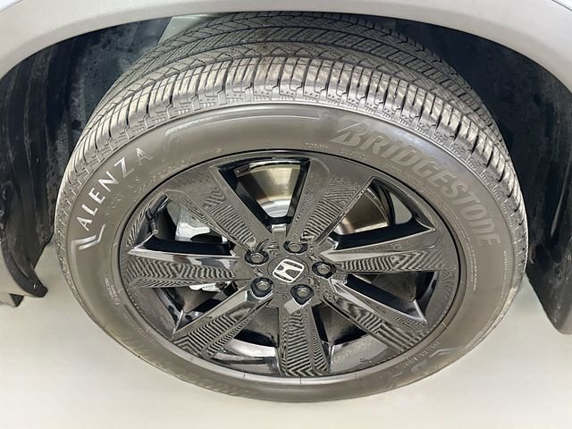 Used 2025 Honda Pilot Black Edition image 34