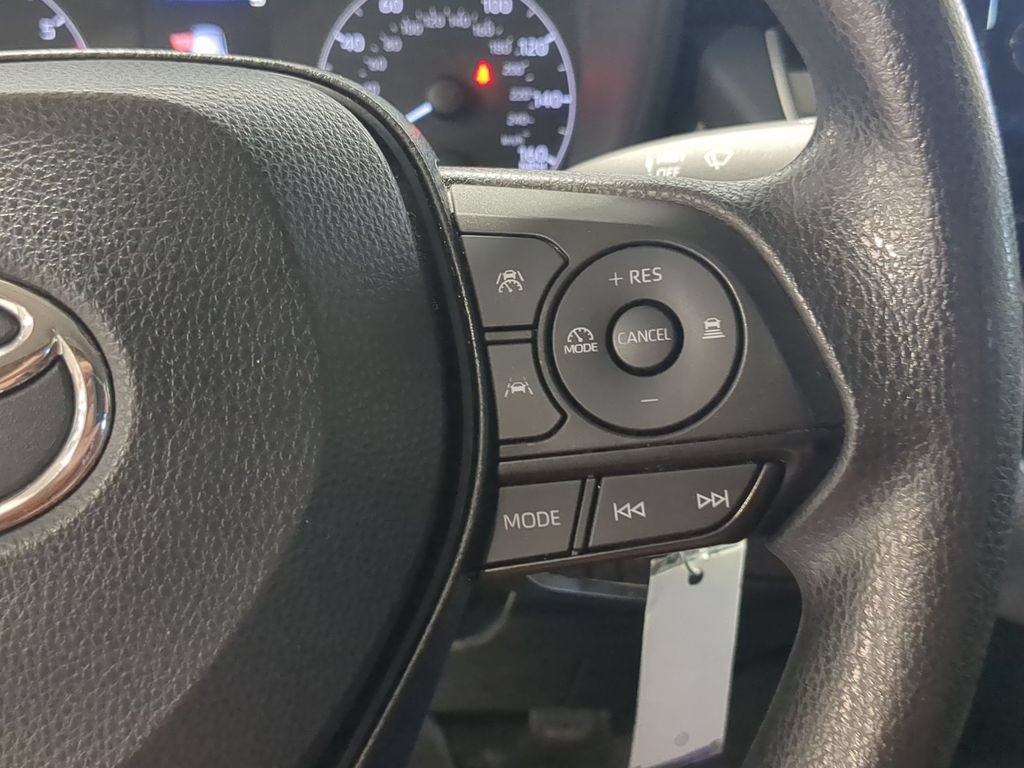 Used 2023 Toyota Corolla LE FWD image 28