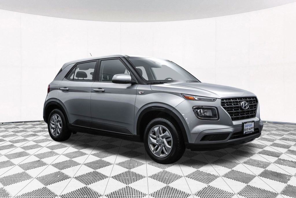 Used 2023 Hyundai Venue SE w/ Cargo Package image 39