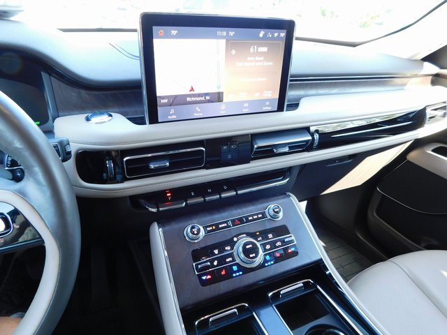 Used 2023 Lincoln Aviator Grand Touring w/ Elements Package Plus image 41