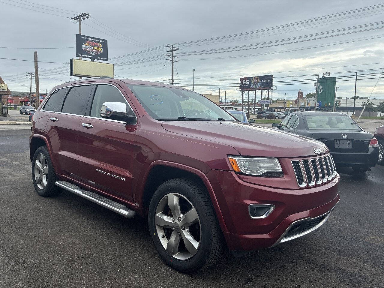 Used 2014 Jeep Grand Cherokee Overland AWD/4WD image 4